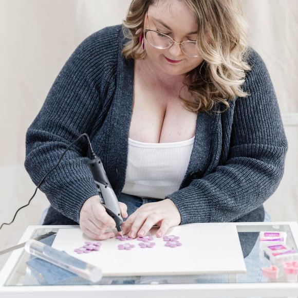 Meet your Posher, Denise - Picture 3 of 4